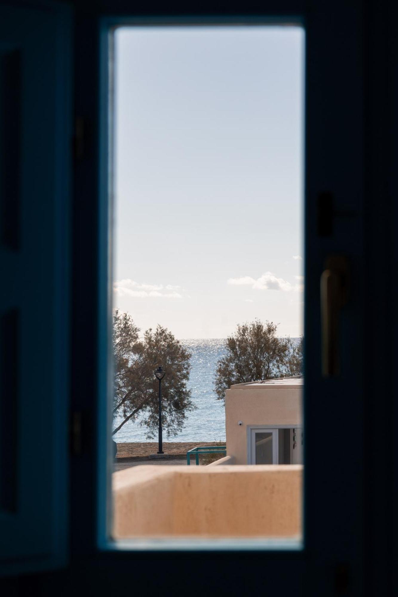 Perissa Bay Hotell Exteriör bild